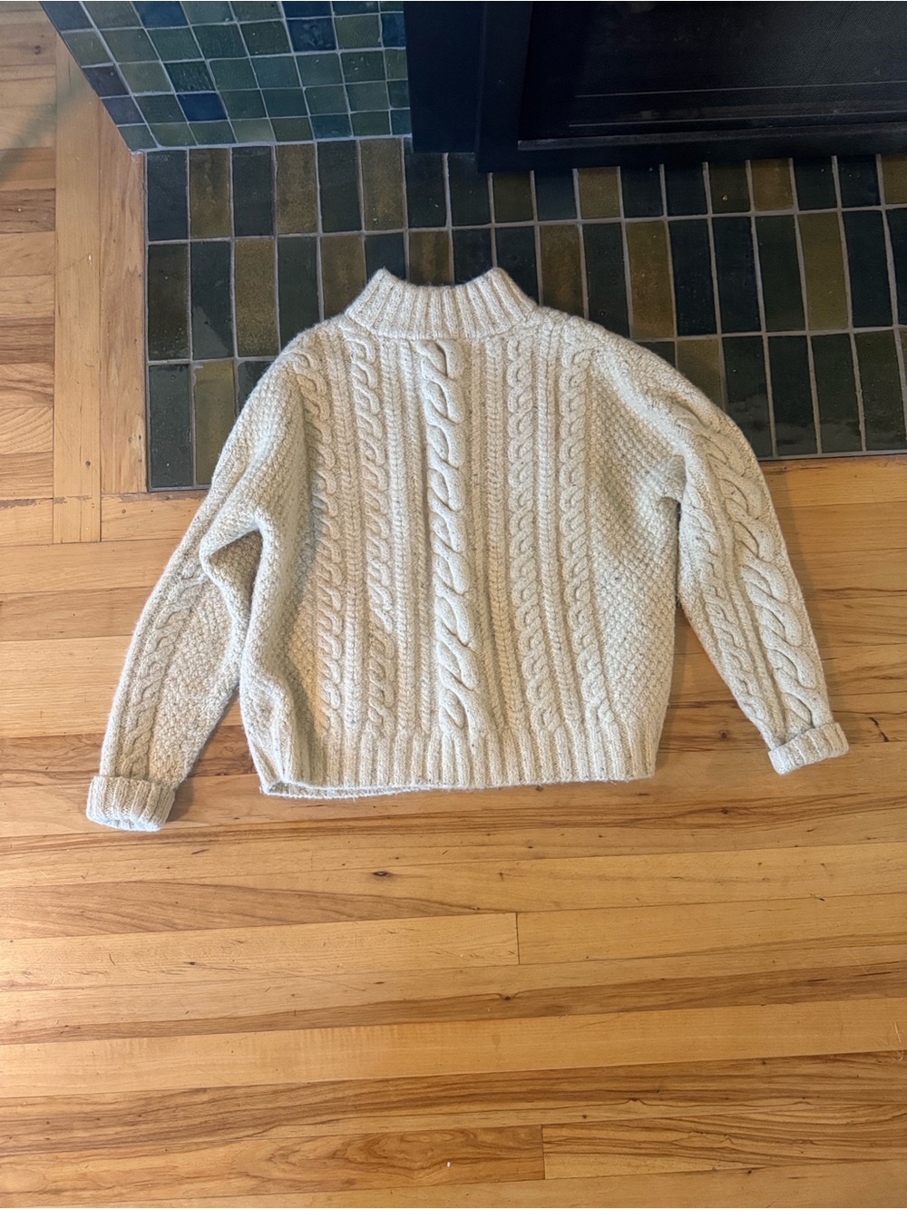 Doen Cream Cable Knit Turtleneck Sweater - Picture 5 of 6